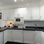 Castle Harbour 39 - Two Bed لوس كريستيانوس