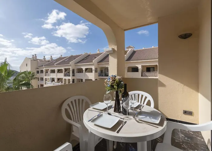Castle Harbour 39 - Two Bed 公寓 *