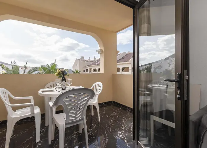 Appartement Castle Harbour 39 - Two Bed *