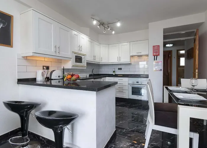 Castle Harbour 39 - Two Bed