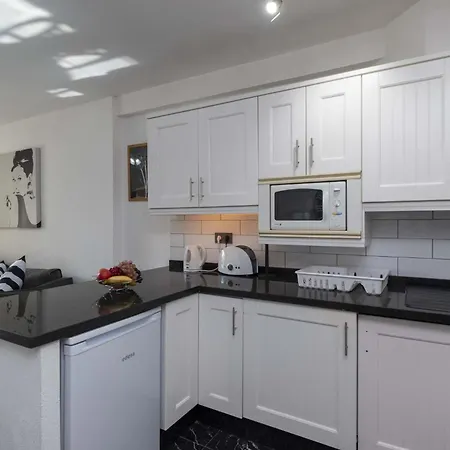 Castle Harbour 39 - Two Bed Los Cristianos (Tenerife)
