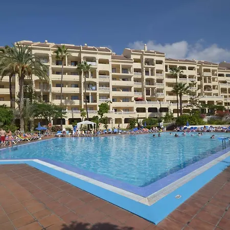 Daire Castle Harbour 39 - Two Bed *